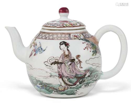 A FAMILLE ROSE TEAPOT AND COVER