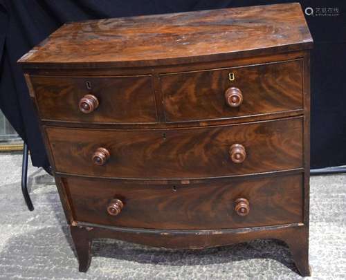 A Victorian mahogany 4 drawer chest 90 x 90 x 50cm