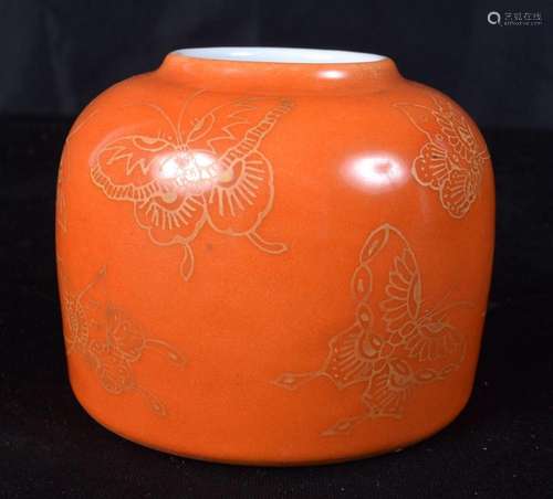 A small Chinese brush pot decorated with butterflies. 7 x 8c...