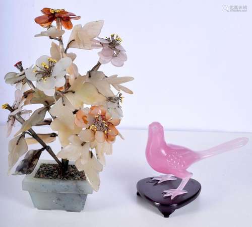 A glass bird on a stand together with a Chinese agate and gl...