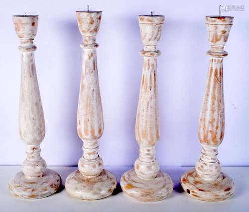 Four wooden candlesticks 45 cm (4)