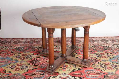 TABLE DE STYLE LOUIS XIII, en bois naturel
