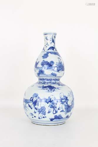 Chinese Blue/White Double Gourd Shaped Vase