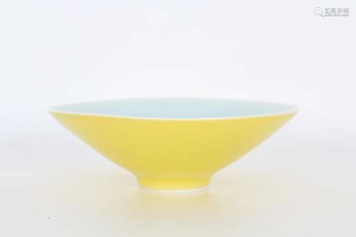 Chinese Yellow Glazed Porcelain Low Bowl