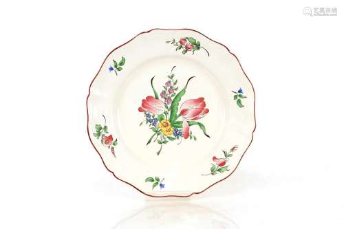 A quantity of Lune Ville French dinnerware