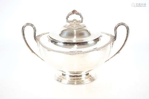 A large plated tureen by Elkington & Co.40cm long x 29cm...