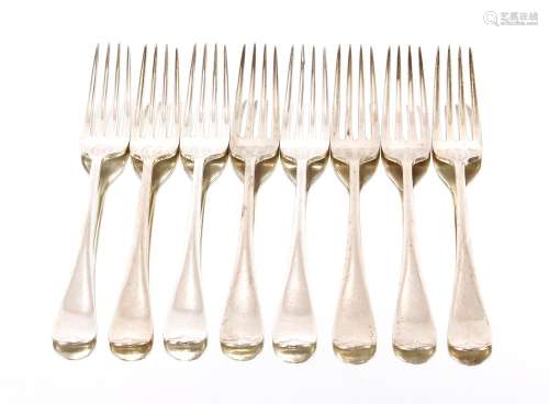A set of eight GeorgeV silver Old English pattern dinner for...