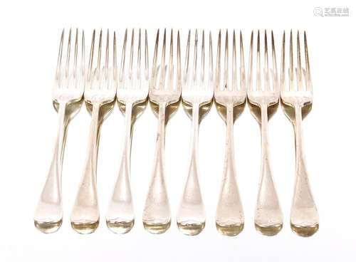 A set of eight GeorgeV silver Old English pattern dinner for...