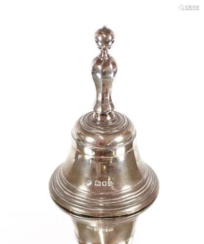 A heavy silver table bell,London 1935
