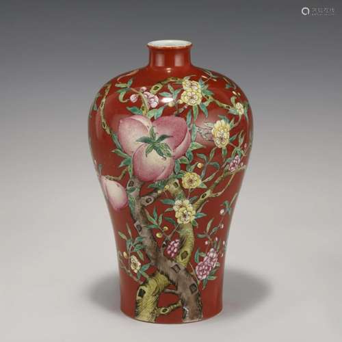 QING YONGZHENG FAMILLE ROSE MEIPING JAR