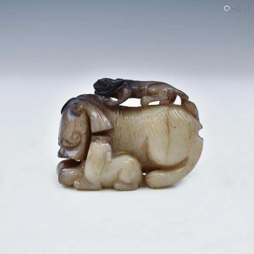 MING ANTIQUE JADE FU DOG EFFIGY