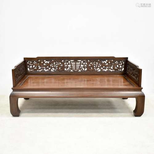 MASSIVE HUANGHUALI CARVED DAY BED