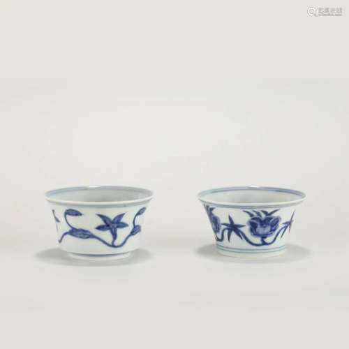 MING CHENGHUA BLUE AND WHITE CUPS