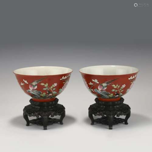 QING DAOGUANG FAMILLE ROSE BOWLS ON STAND