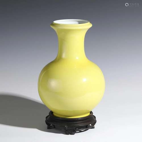 QING YONGZHENG YELLOW GLAZED VASE ON STAND