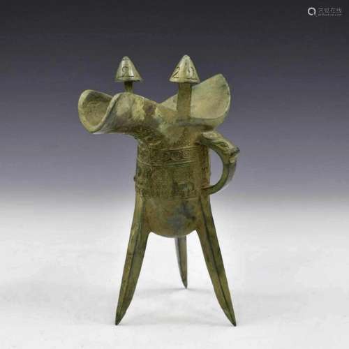 CHINESE ANTIQUE BRONZE JUE WINE VESSEL