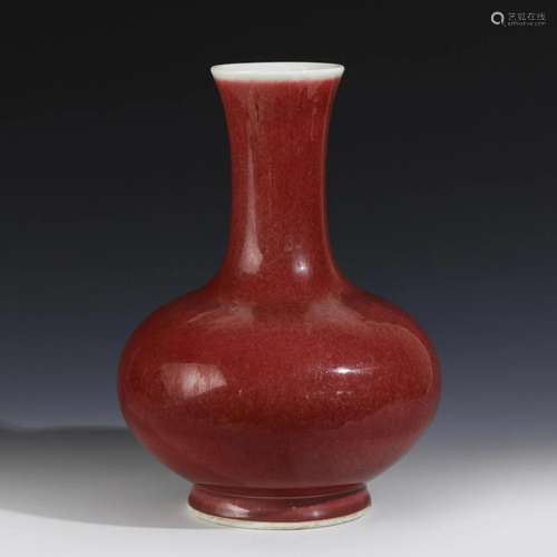 CHINESE RED GLAZED MONOCHROME REWARD VASE