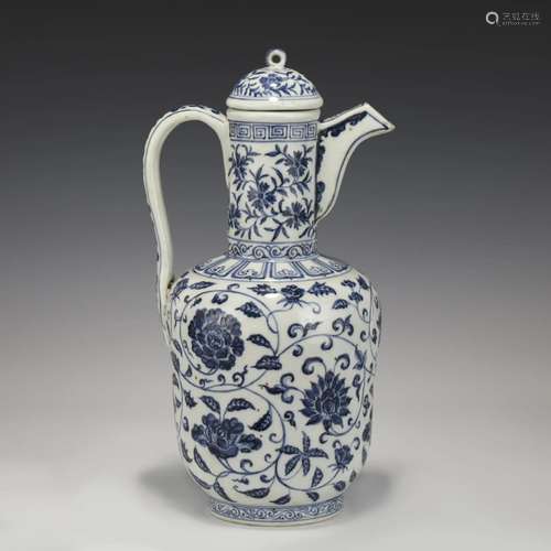 MING BLUE & WHITE JAR