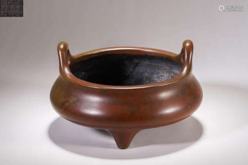 Soaring Ears Furnace with 12 Figures in Ming Chong zhen Dyna...