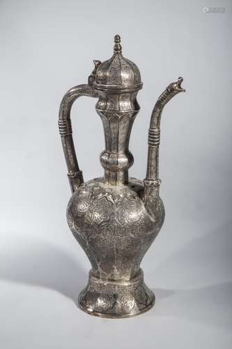 Verseuse Samovar sur piédouche à corps évasé à l’épaulement ...