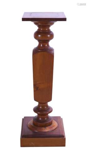 AN AUSTRALIAN BLACKWOOD PEDESTAL CIRCA 1915