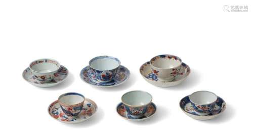 FIVE CHINESE 'IMARI' AND ONE FAMILLE ROSE TEA BOWL A...