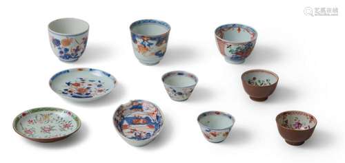 A GROUP OF CHINESE 'IMARI' AND FAMILLE ROSE TEA VESS...