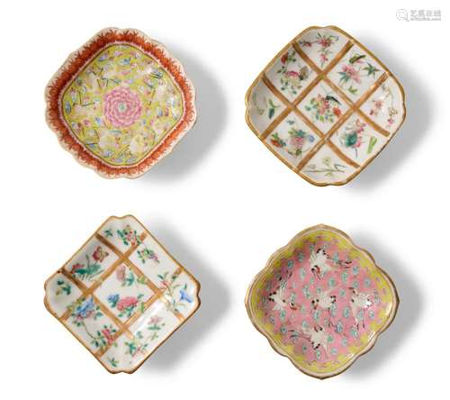 FOUR CHINESE FAMILLE ROSE/FENCAI FOOTED DISHES TONGZHI MARK ...