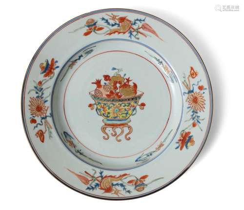 A CHINESE WUCAI/FAMILLE VERTE 'SANDUO' DISH KANGXI P...