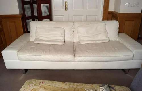 PAIR OF DESIGNER LEATHER SETTEES