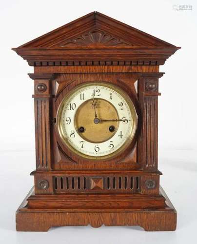 EDWARDIAN OAK MANTLE CLOCK