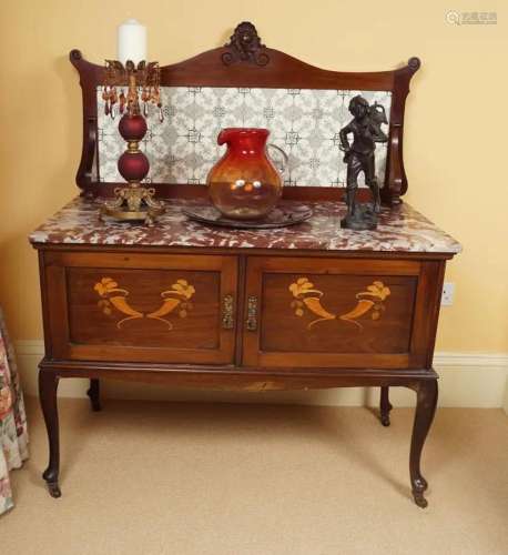 EDWARDIAN MAHOGNAY AND MARQUETRY WASHSTAND