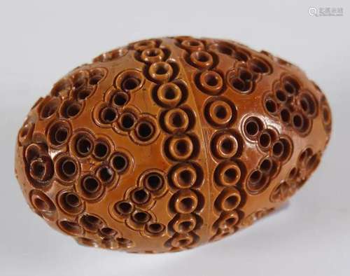 CARVED EGG-SHAPED NUT