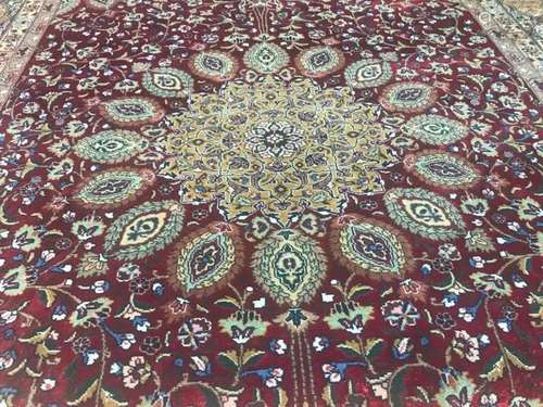 LARGE SILK AND FINE KURK WOOL RUG