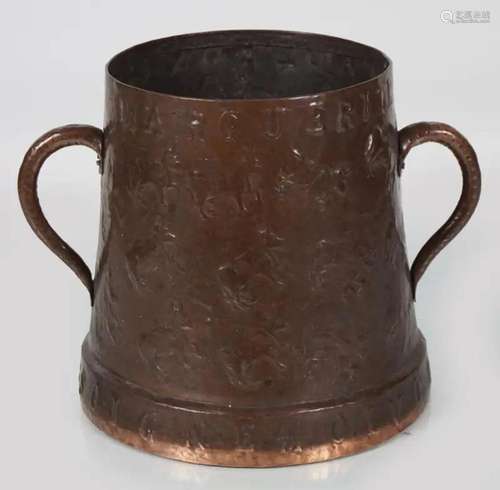 LARGE ARTS AND CRAFTS COAL BUCKET