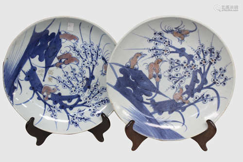 Pair of Chinese Famill Rose Porcelain Plates