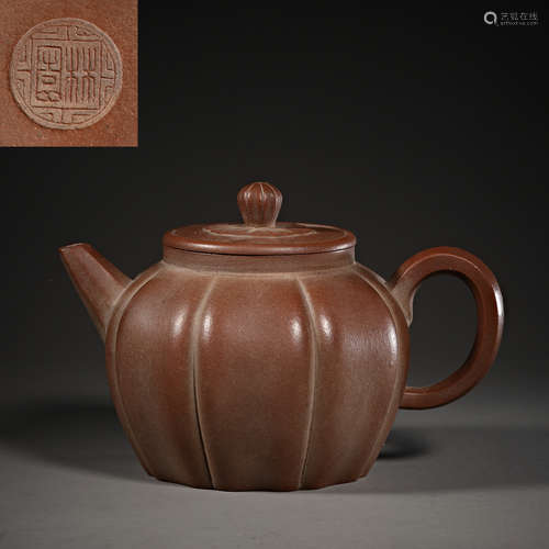 Chinese purple teapots