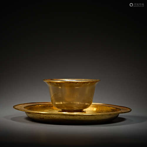 Gold-plated agate cup from Qing Dynasty, China