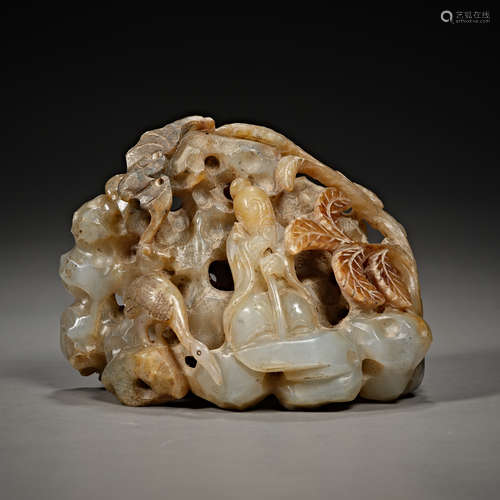 Chinese Yuan Dynasty Hetian jade ornaments