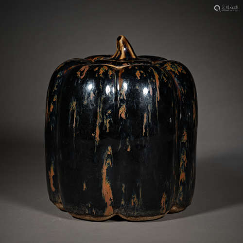 Chinese gourd porcelain of Ming Dynasty