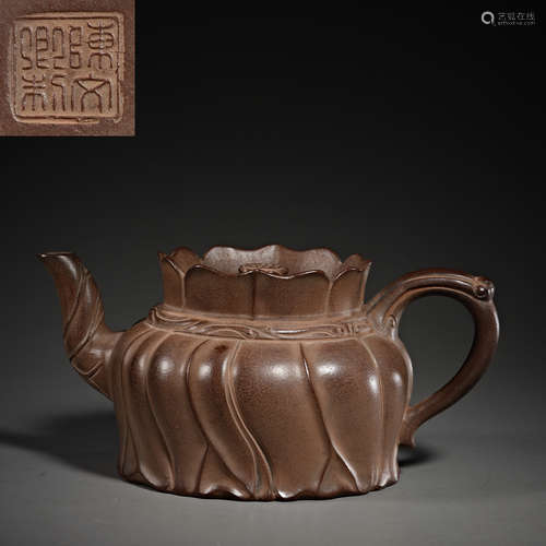 Chinese purple teapots