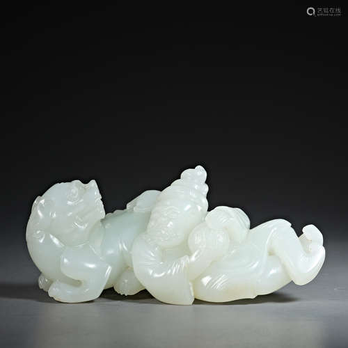 Chinese Ming Dynasty hetian jade figure