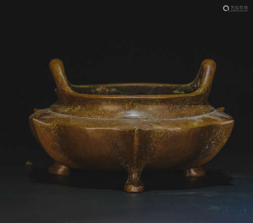 Chinese incense burner from Ming Dynasty