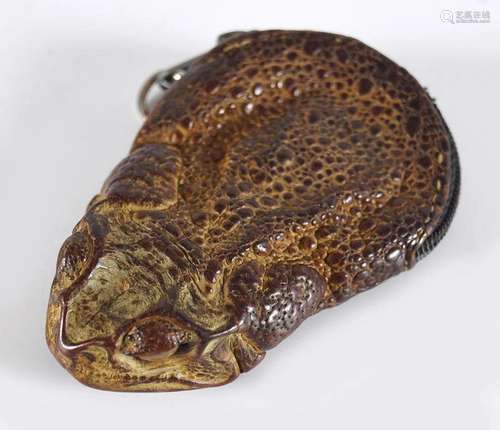 EDWARDIAN LEATHER FROG PURSE