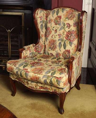 PAIR OF EDWARDIAN MAHOGANY WING-BACKED ARMCHAIRS