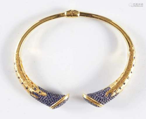 22 CARAT YELLOW GOLD AND SAPPHIRE TORQUE BANGLE