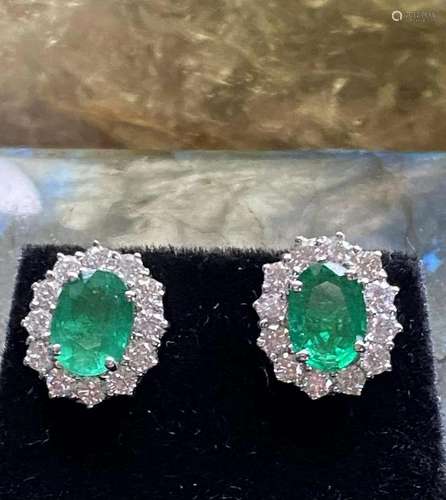 NATURAL COLOMBIAN EMERALD & DIAMOND EARRINGS