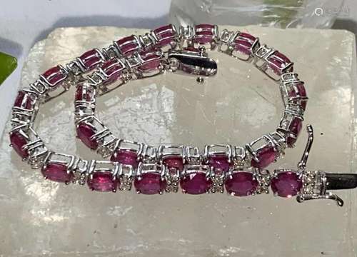 18CT WHITE GOLD RUBY & DIAMOND TENNIS BRACELET