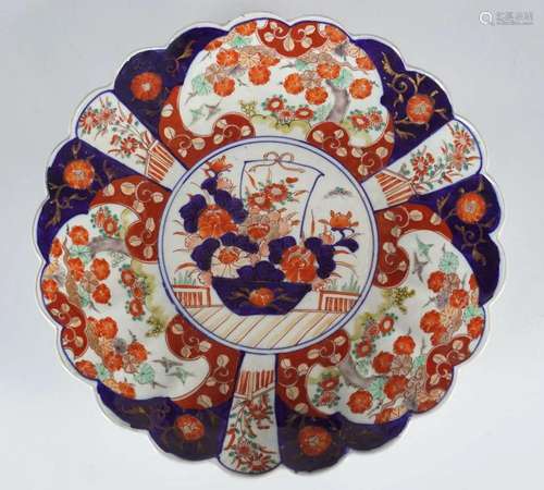 LARGE 19TH-CENTURY JAPANESE IMARI CHARGER