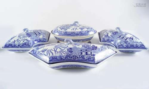 SET OF 7 BLUE & WHITE VEGETABLE DISHES AND COVERS